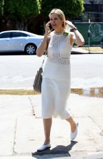 KELLY RUTHERFORD Out in Los Angeles 03/28/2017
