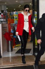 KENDALL JENNER Shopping in Paris 03/01/2017