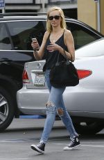 KIMBERLY STEWART Shopping at Gelson