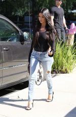 KOURTNEY KARDASHIAN Leaves a Studio in Los Angeles 03/29/2017