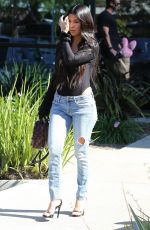 KOURTNEY KARDASHIAN Leaves a Studio in Los Angeles 03/29/2017