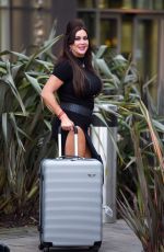 LISA APPLETON Leaves Jeremy Kyle Show in Manchester 03/11/2017