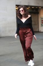 LORDE Arrives at Nick Grimshaw Breakfast Radio Show in London 03/27/2017