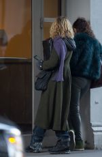 MEG RYAN Look at Apartment She Want to Purchase in Greenwich Village 03/28/2017