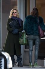 MEG RYAN Look at Apartment She Want to Purchase in Greenwich Village 03/28/2017