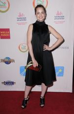 MENA SUVARI at Shane