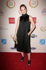 MENA SUVARI at Shane