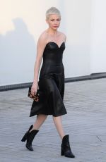 MICHELLE WILLIAMS at Louis Vuitton Show at Paris Fashion Week 03/07/2017