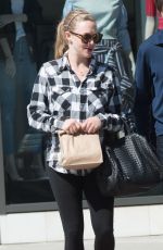 Pregnant AMANDA SEYFRIED Out in Los Angeles 02/28/2017 