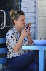 REESE WITHERSPOON and AVA PHILLIPPE Lunch at Blue Plate in Los Angeles 03/07/2017