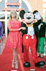 REESE WITHERSPOON Open Planet Hollywood Disney Springs in Orlando 03/17/2017