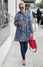 REESE WITHERSPOON Out and About in Brentwood 03/21/2017