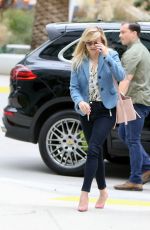 REESE WITHERSPOON Out in Los Angeles 03/20/2017