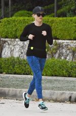 REESE WITHERSPOON Out Jogging in Los Angeles 03/20/2017