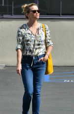 REESE WITHERSPOON Out Shopping in Santa Monica 03/07/2017