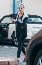 SARAH MICHELLE GELLAR Heading to Pilates Class in Santa Monica 03/05/2017
