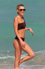 SARAH SNYDER in Bikini on the Beach in Miami 03/26/2017