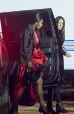 SERENA WILLIAMS on set of Ocean