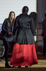 SERENA WILLIAMS on set of Ocean