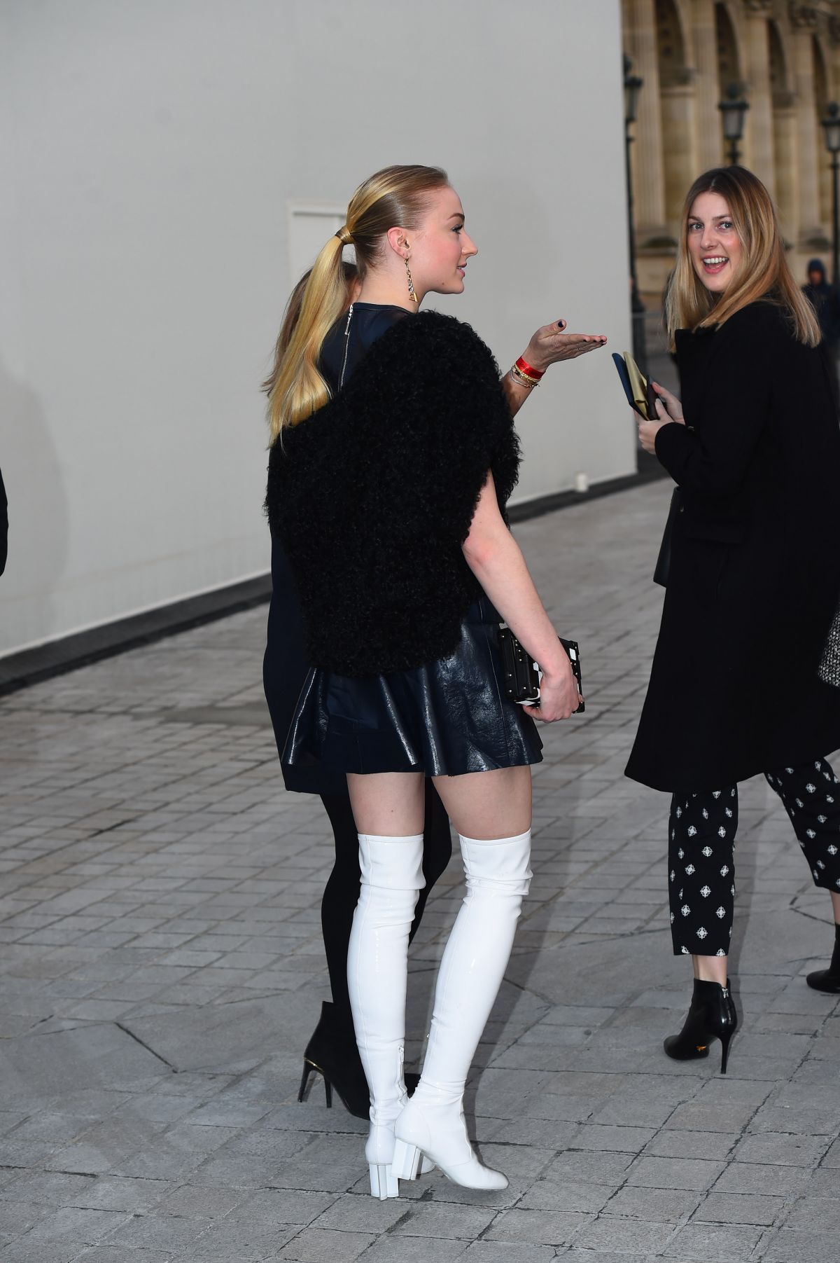 Sophie Turner Ups Her Courtside Game in Tights and Louis Vuitton