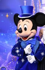 TERI HATCHER at Disneyland Paris 25th Anniversary Celebration 03/25/2017