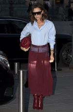 VICTORIA BECKHAM Arrives at Her Hotel in Paris 03/10/2017