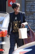 VIOLA DAVIS Out and About in Los Angeles 03/01/2017
