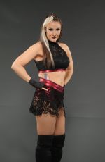 WWE - Sienna
