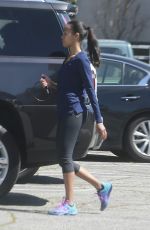 ZOE SALDANA in Leggings Leaves a Gym in Studio City 03/13/2017