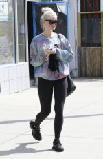 ASHLEE SIMPSON Leaves a Gym in Studio City 04/07/2017