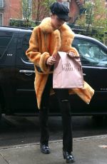 BELLA HADID Arrives at Her Apartment in New York 04/25/2017