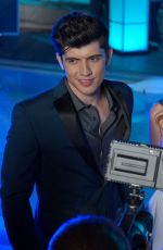 BELLA THORNE - Famous in Love, Season One, Episode 2 Promos
