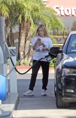 BILLIE LOURD at a Gas Station in Hollywood 04/10/2017