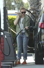 CAMERON DIAZ at a Gas Station in Seal Beach 04/15/2017