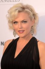 ELAINE HENDRIX at To the Rescue! Fundraising Gala in Los Angeles 04/22/2017