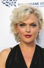 ELAINE HENDRIX at To the Rescue! Fundraising Gala in Los Angeles 04/22/2017