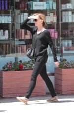 FELICITY HUFFMAN Out and About in Beverly Hills 04/27/2017