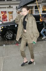 GIGI HADID Arrives at Her Apartment in New York 04/25/2017