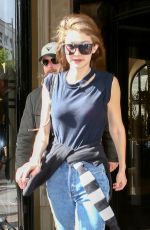 GIGI HADID Leaves Her Hotel in Paris 04/06/2017