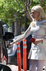 GWEN STEFANI Arrives at Easter Services at a Church in Los Angeles 04/16/2017