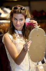 RACHEL MCCORD Shopping at Montana Ave in Santa Monica 03/31/2017