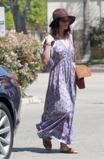 JENNA DEWAN Out for Grocery Shopping at Whole Foods in Beverly Hills 04/15/2017