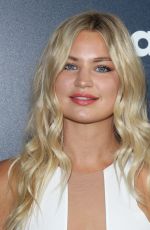 JENNIFER AKERMAN at 2017 Glaad Media Awards in Los Angeles 04/01/2017