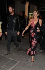 JENNIFER ANISTON at Verjus Restaurant in Paris 04/12/2017