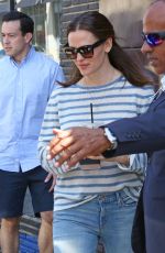 JENNIFER GARNER at Crumbs and Whiskers in West Hollywood 04/15/2017