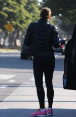 JENNIFER GARNER Out and About in Los Angeles 04/20/2017