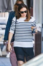 JENNIFER GARNER Out in Los Angeles 04/28/2017