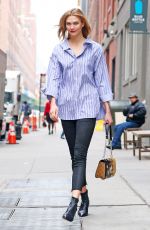 KARLIE KLOSS in Tight Jeans Out in New York 04/20/2017