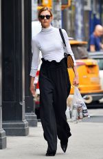 KARLIE KLOSS Out Shopping in New York 04/23/2017