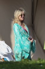 KATE HUDSON in Bikini on Vacation in Hawaii 04/03/2017